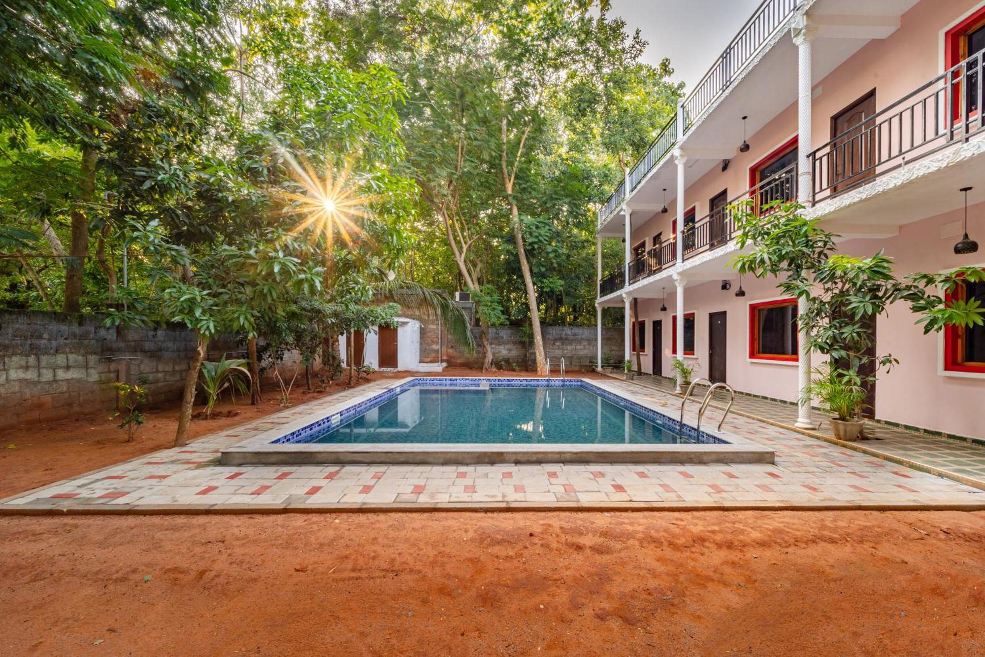 Hotel De Jardin Pondicherry With Swimming Pool Kültér fotó